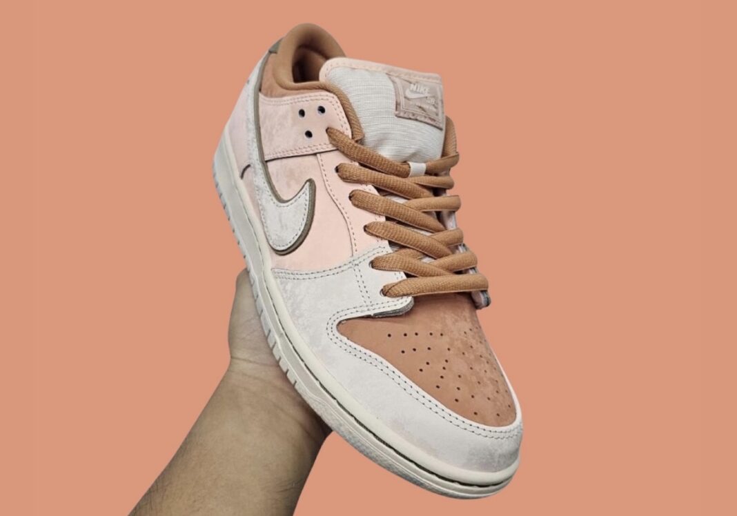 Nike SB Dunk Low Trocadéro Gardens | Hypenewz