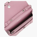 Billetera de reloj de arena de Balenciaga con cadena rosa