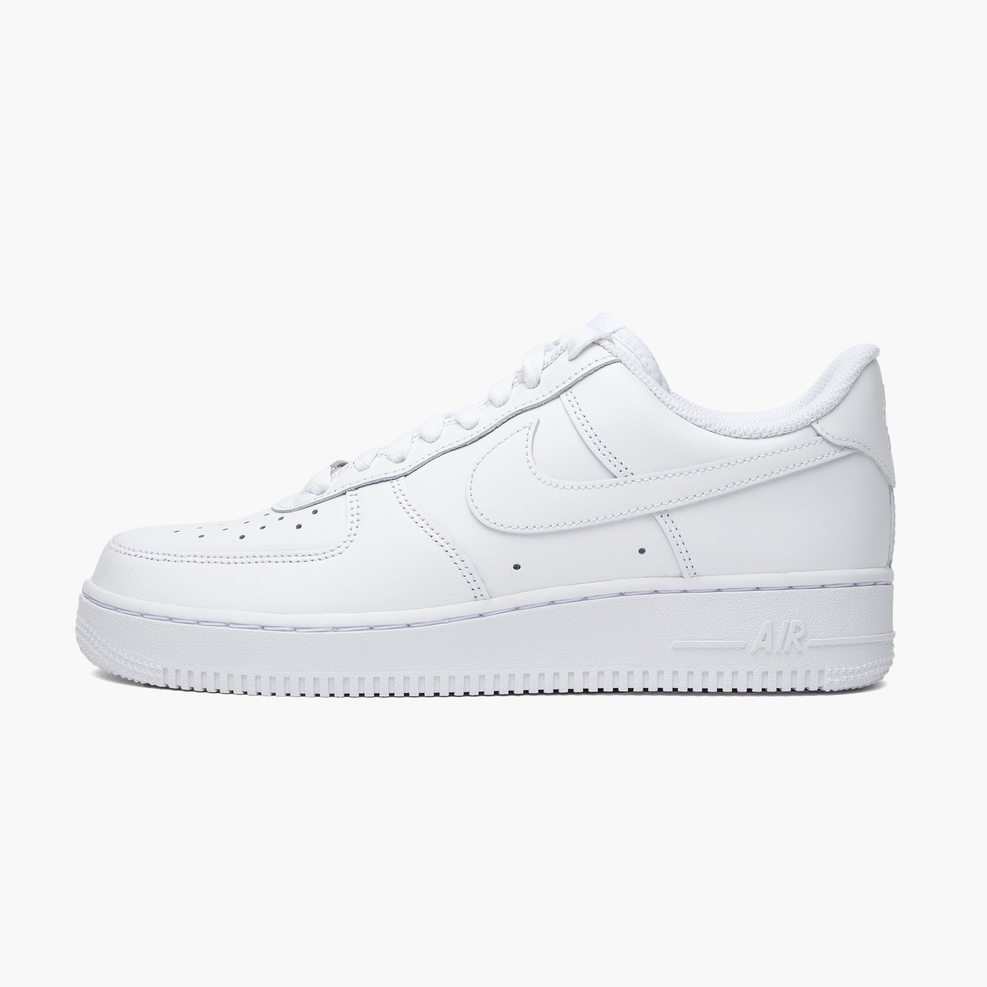 Kaufe den Nike Air Force 1 07 bei HYPENEEDZ