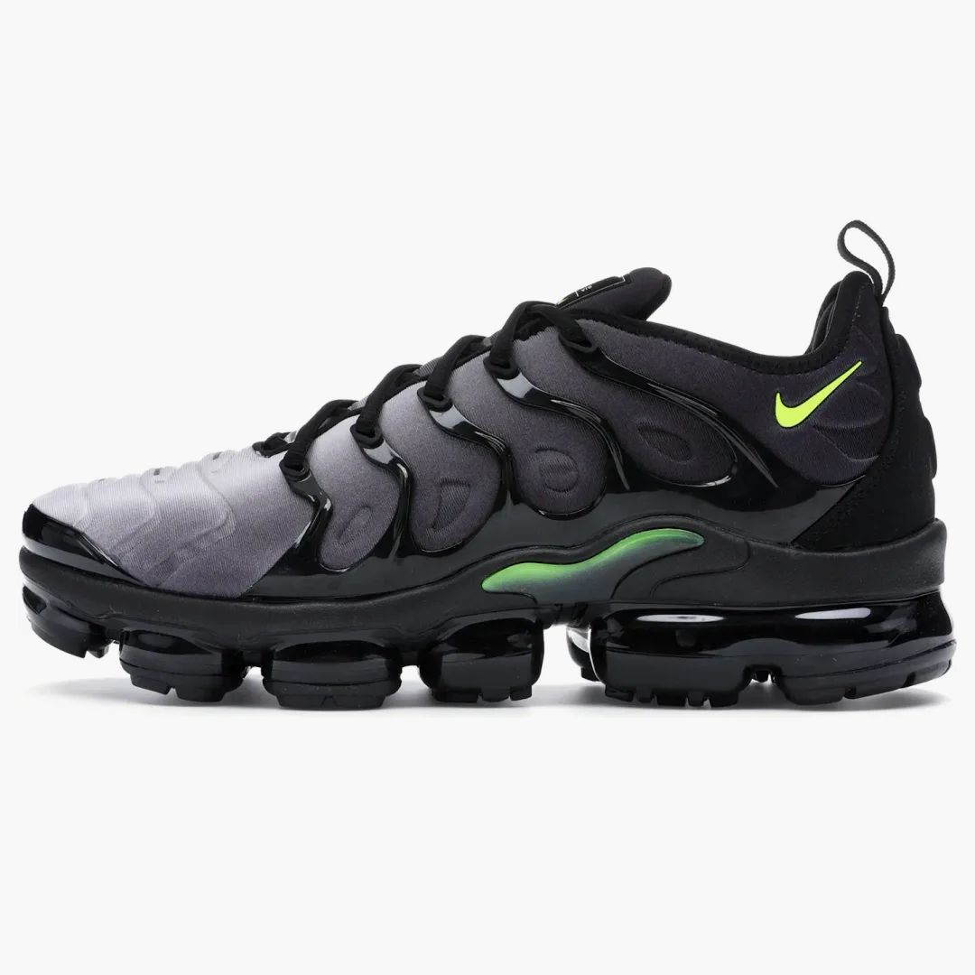 Nike Air VaporMax Plus Black Volt Compre en Hypeneedz