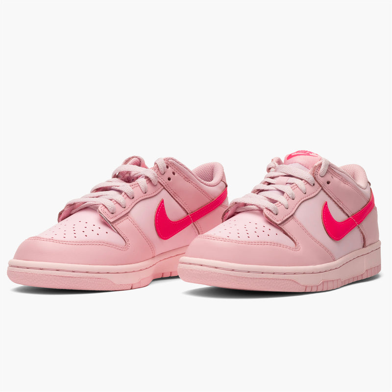 Nike Dunk Low Triple Pink (GS) Seitenansicht