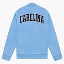 OVO X NCAA North Carolina tar klackar version jacka ljusblå