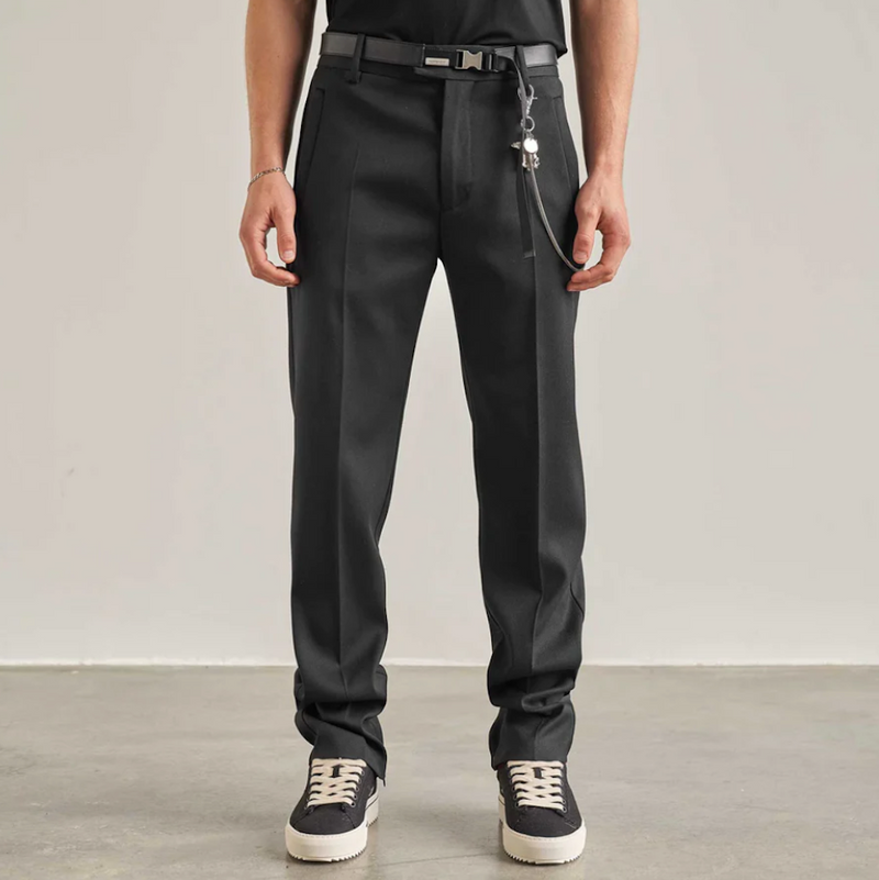 Represent Tailored Pant Black Model Frontansicht
