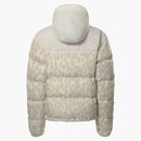 The North Face Womens 1996 Printed Retro NUPTSE 700 Fill Packable Jacket Silver Gray Leopard Print-Gardenia White