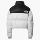 El North Face Womens Nupse 700 Llena la chaqueta corta TNF White-Tnf Negro