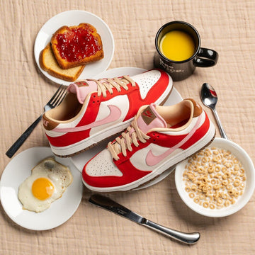 Nike Dunk Low Bacon | Hypenewz