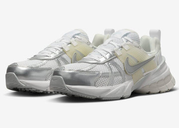 Nike V2K Run Metallic Silver | Hypenewz
