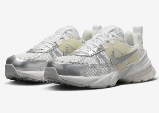 Nike V2K Run Metallic Silver | Hypenewz