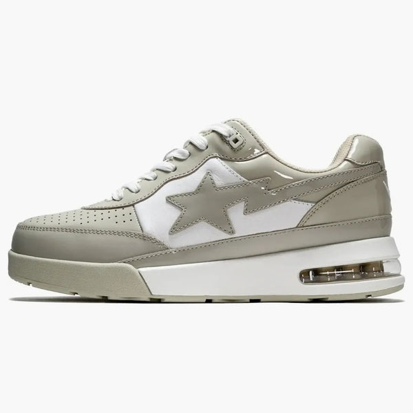 En badape bape road sta beige vit