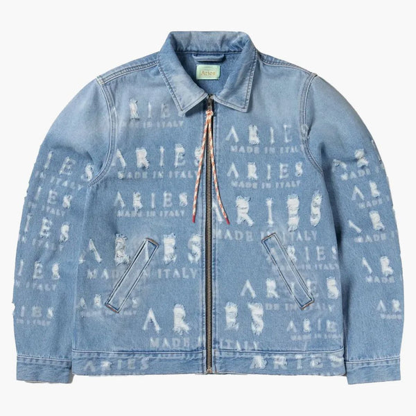 Väduren förstörde denimjackan blå