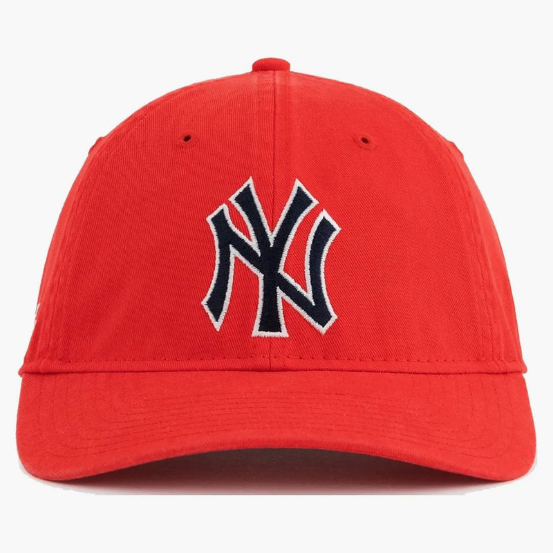 Aime Leon Dore New Era Yankees Ballpark má červenou