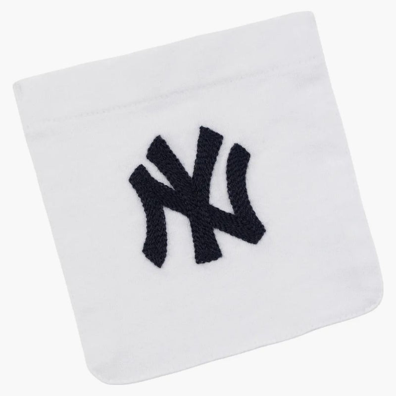 Aime Leon Dore Yankees Chainstnitch Pocket Tee White
