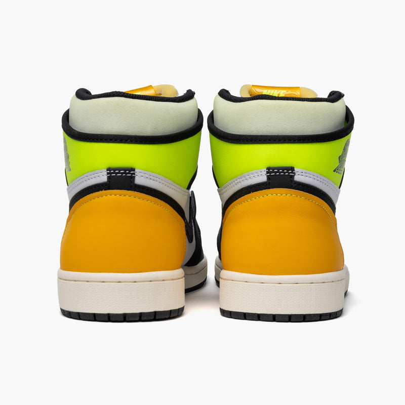 Air Jordan 1 High OG White Black Volt University Gold Rückansicht