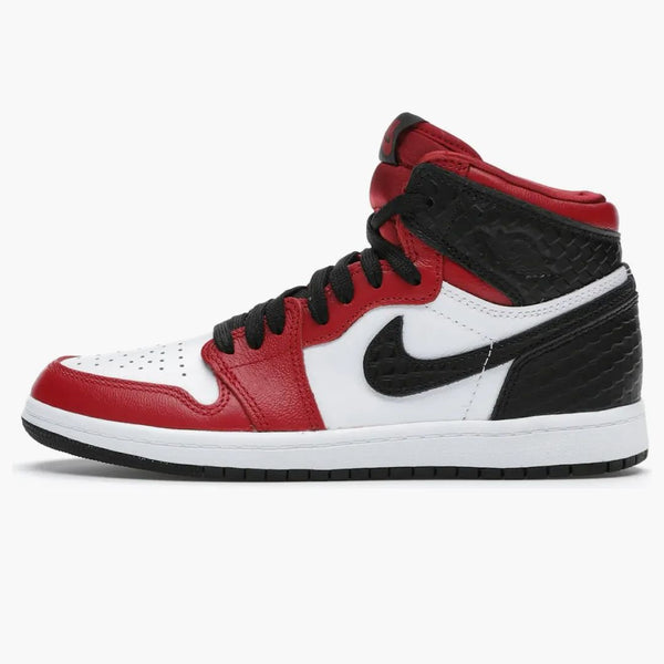 Jordan 1 Retro High Satén Snake Chicago (PD)