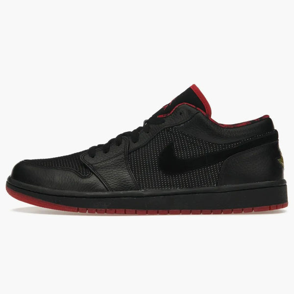 Jordan 1 Retro Low Black Metallic Silver Varsity Red