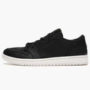 Jordan 1 Retro Low Swooshless Black