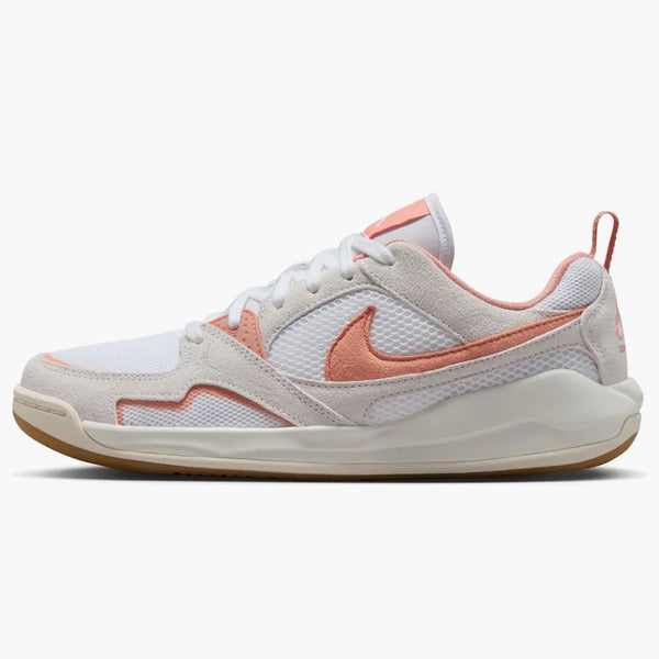 Jordan CMFT Era White Light Madder Root (Women's)