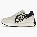 Alexander Mcqueen Sprint Runner White Black Crest