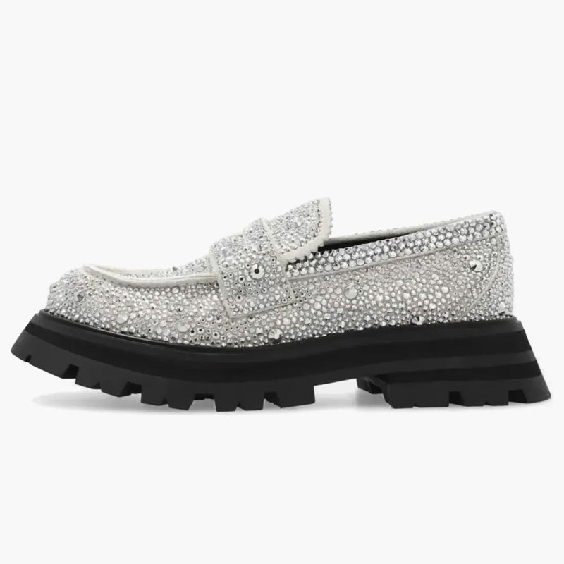 Alexander McQueen putující Loafer Nový zdobený křišťály slonoviny (ženy)