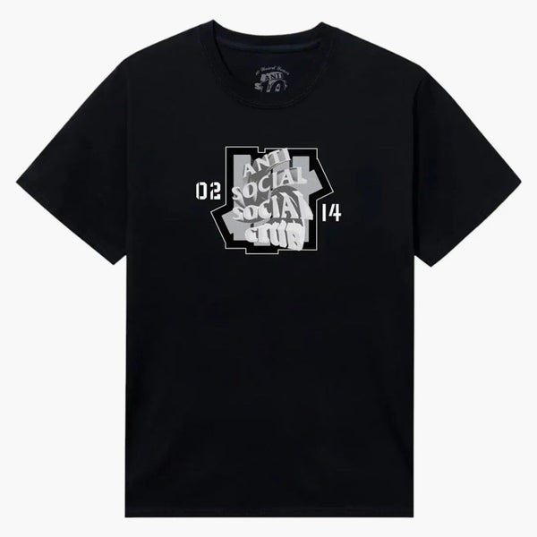 Anti Social Social Club x Neporažená hra na sociální čaj černá