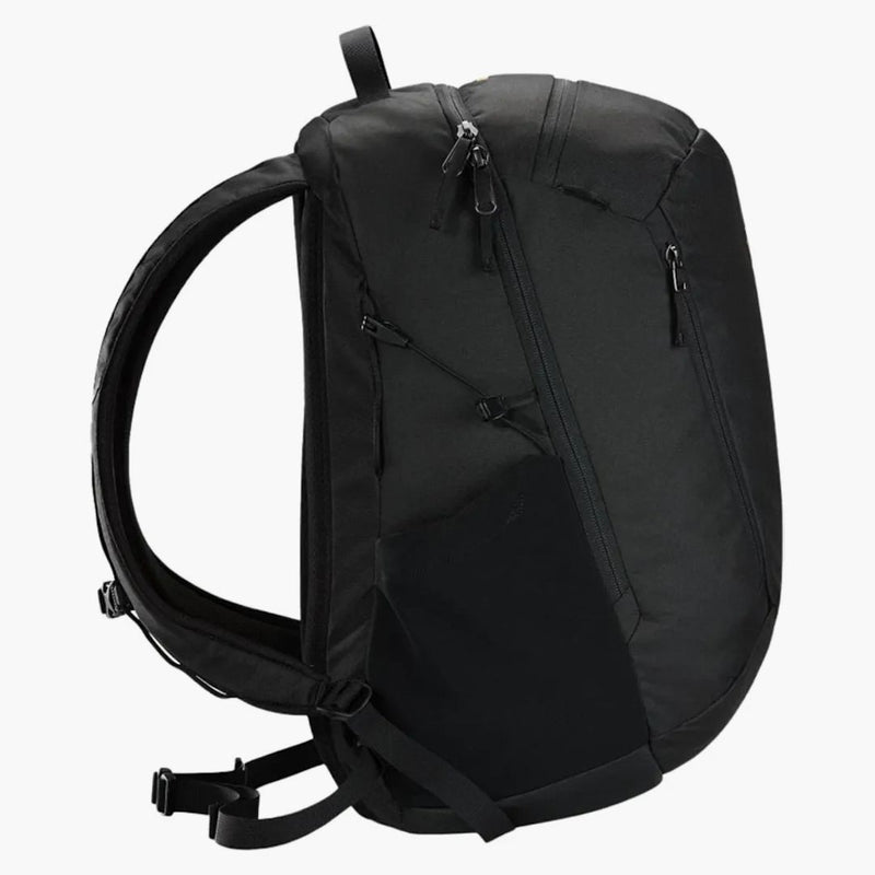 Arc'tteryx Mantis 26 batoh černý