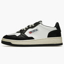 Autry Medalist Leather Low Black White