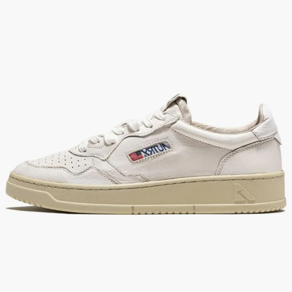 Autry Medalist Leather Low Goatskin White (women's)