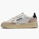 Autry medalist Leather Low White Blue (Women's)