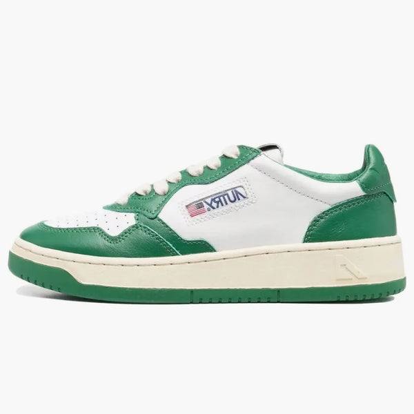 Autry Medalist Leather Low White Green (women's)