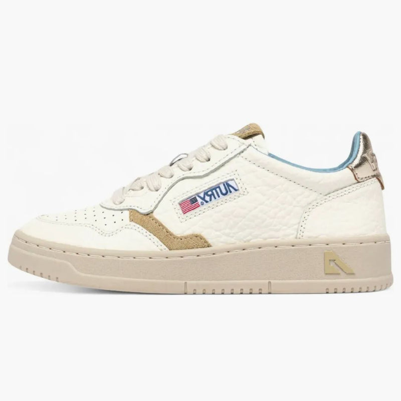 Autry Medalist Low Platinum Leather Soft Sponge (women's)