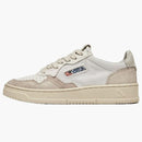 Autry medaljist Nabuk White (kvinnors)