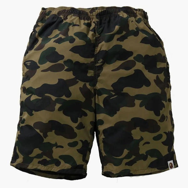 BAPE 1. Camo Beach Shorts (SS21) zelená