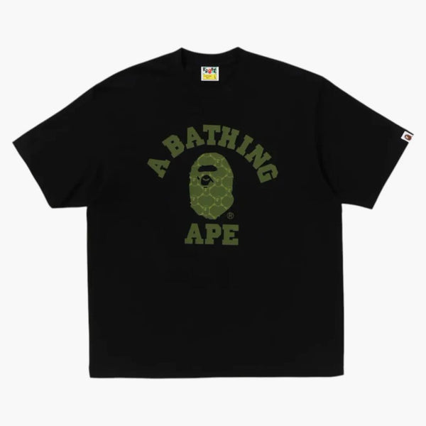 Bape College Monogram College uvolněná fit tee černá