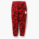 Pantalones de sudor de camuflaje de color BAPE (FW22) Rojo