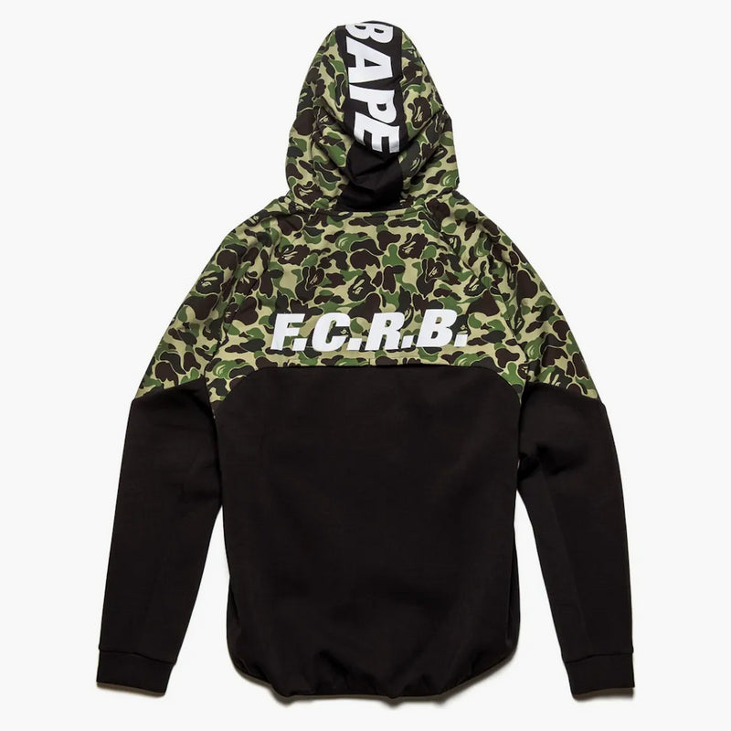 BAPE X F.C.R.B. Ventilación con capucha negra