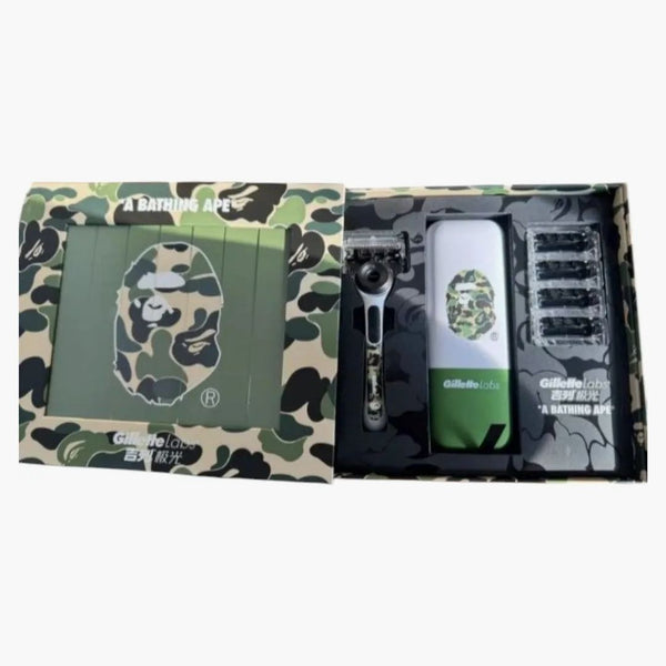Bape X Gillette Limited Edition Razor Set (4 Spare Razors) White/Green