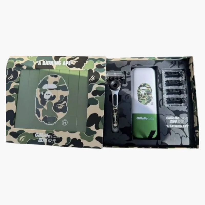 Bape X Gillette Limited Edition Razor Set (4 Spare Razors) White/Green