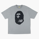 BAPE X. New Balance Tè alla testa scimmia grigio