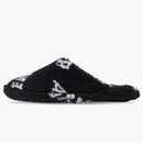 Balenciaga Furry Closed Allover Logo Black