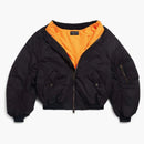 Balenciaga mimo bombardovací bombardér