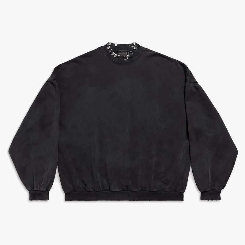 Balenciaga perforada sudadera redonda de gran tamaño en negro descolorido