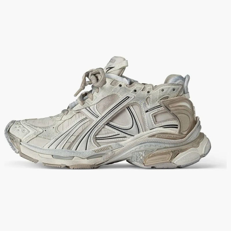 Balenciaga Runner Beige
