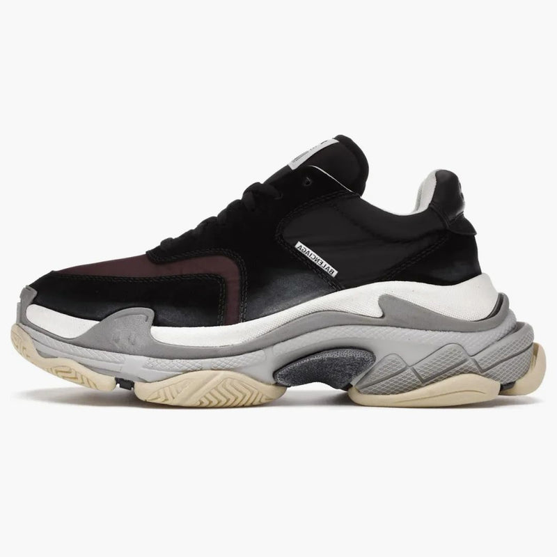 Balenciaga Triple S Black Borgoña