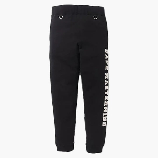 BAPE X Mastermind Japonsko Half Camo Skull Skull Black