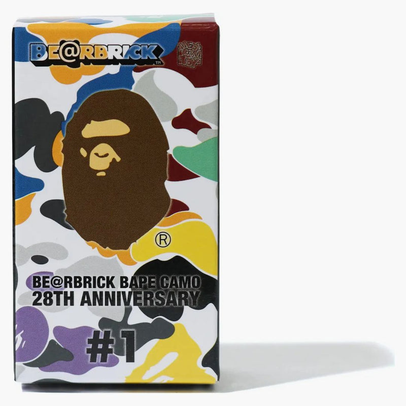 Bearbrick a koupací lidoop 28. výročí camo