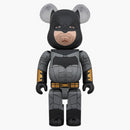 Bearbrick Batman (Justice League ver.) 400% černá/šedá