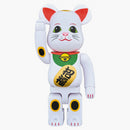 Bearbrick Beckoning Cat Invitation 400% White