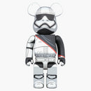Capitán Bearbrick Phasma 400% Chrome