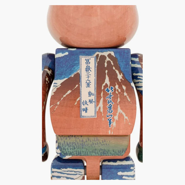 Bearbrick Katsushika Hokusai (třicet šest pohledů na Tomitake, jemný vítr, jasné ráno) 1000%