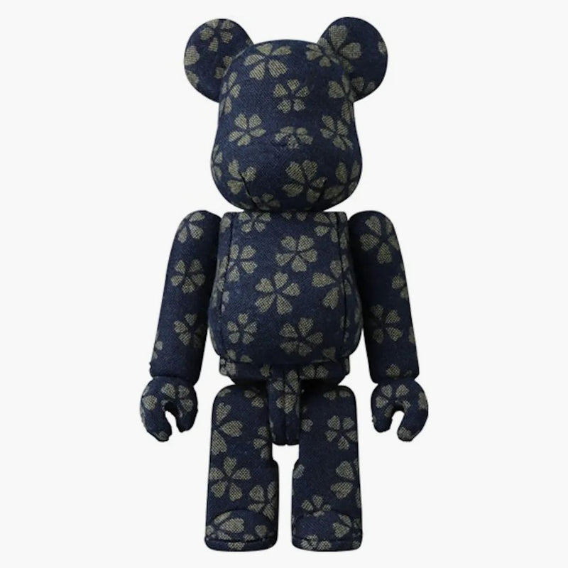 Bearbrick Kimekomi Aizome Sakura Figure